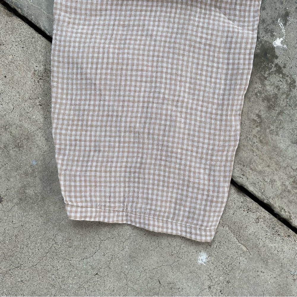 Eileen Fisher | Puckered Organic Linen Tapered Pant - Picture 11 of 13